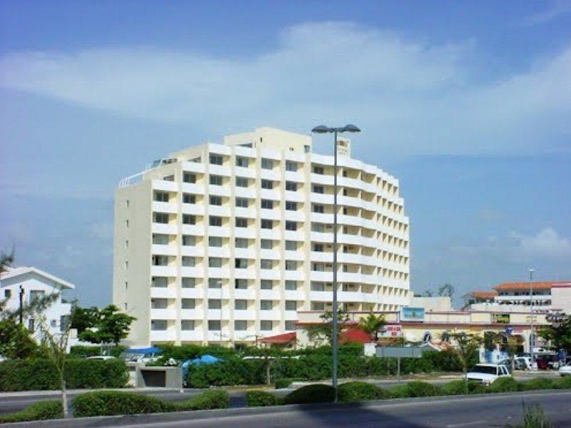 Hotel Calypso Cancún Exterior foto